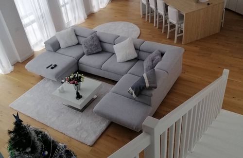 Sinaia Apartment | Elegant Penthouse in Sinaia Near Peles Castle and Gondola