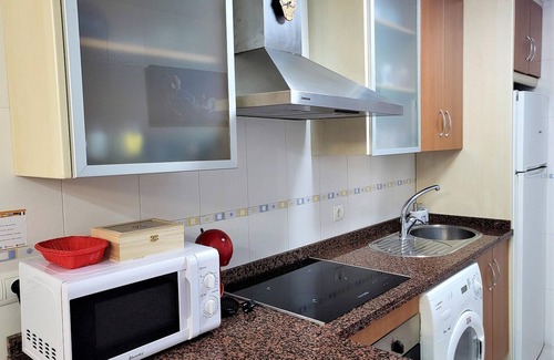 Vera Beach Apartment | Inviting Belvilla by OYO Retreat with Private Pool & Ocean View