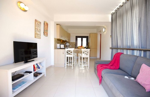 La Llotja-Born Apartment | Top-Rated Penthouse with Terrace by the Cathedral