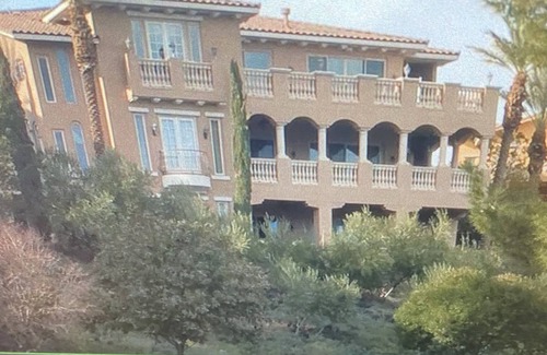 Tramonto Condo | Chic Penthouse Retreat in Vibrant Lake Las Vegas