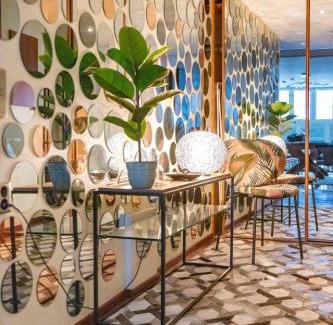 Kamppi Apartment | Penthouse Loft with Jacuzzi and Sauna