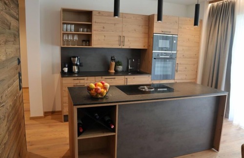 Rauris Apartment | Penthouse mit 4 Schlafzimmern & Sauna by Interhome