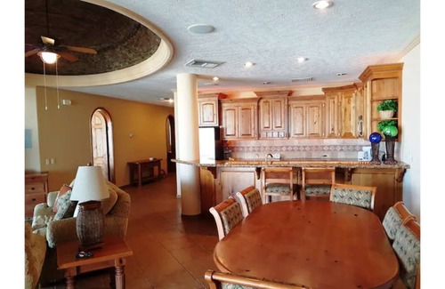Puerto Penasco Resort | Ocean View Penthouse Paraiso C602 - Guest Rated 10/10