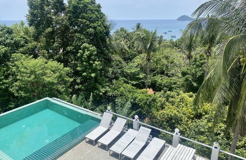 Koh Tao Apartment | Seaview Penthouse: Child-Friendly Retreat with Breathtaking Views