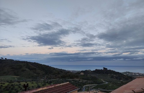 Badolato Apartment | Penthouse Retreat with Ocean View and Pet-Friendly Perks