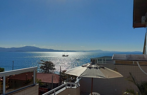 Cachoeira do Bom Jesus Apartment | Seaside Penthouse with Pool and Breathtaking Views