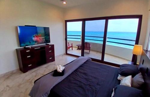 Majahual Apartment | Penthouse with Roof Top Terrace