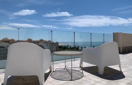 Ayamonte Apartment | Oceanfront Penthouse with Terrace and Pool Access
