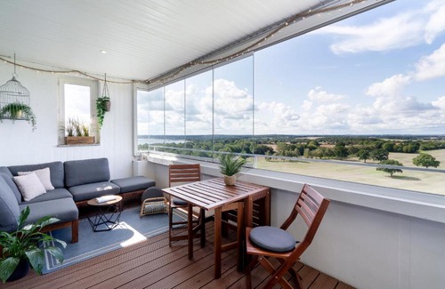Sierksdorf Apartment | Experience Oceanfront Bliss at Penthouse Wolke 12