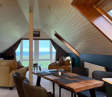 Portskerra Apartment | Scenic Pentland View Croft with Breathtaking Sea Views