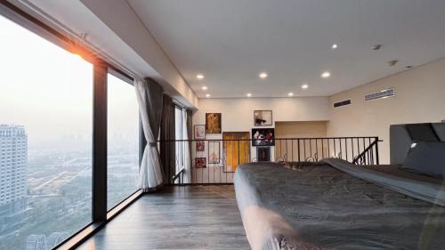 Tay Ho Apartment | Top-Rated FlowerGod PentStudio by WestLake in Hanoi