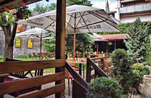 Presov House | Cozy Penzión ÁTRIUM: Pet Friendly with Family-Friendly Amenities