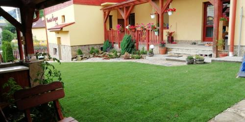 Hervartov House | Family-Friendly Penzión Čergov with Kitchen Access