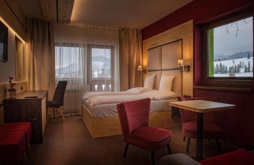 Zdiar House | Discover Penzion Safran: Rated 9.5 with Pool and Spa