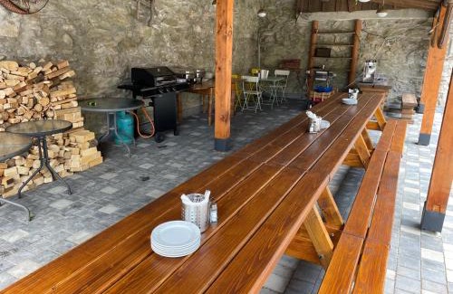 Stratena House | Pet-Friendly Penzión Šafran with Spa and Hot Tub Access