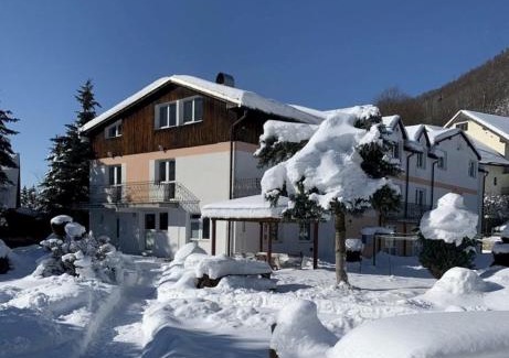 Terchova House | Discover Penzión Šuštiak: Pet-Friendly Retreat with Pool