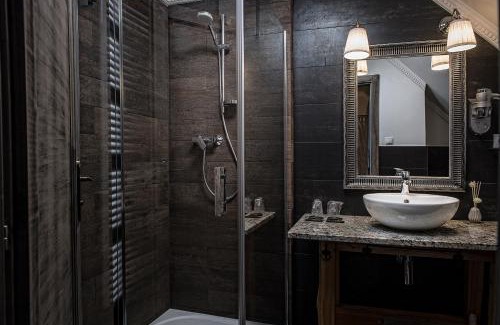 Bardejov House | Cozy Penzión Adrián: Top-Rated Stay with Breakfast Included