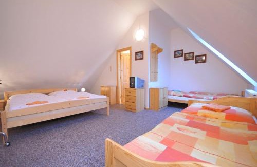 Spisska Stara Ves House | Family-Friendly Retreat at Penzión Anna Pieniny