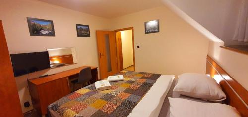 Velka Lomnica House | Beautiful Penzión Biela Voda: Top-Rated & Pet Friendly Stay