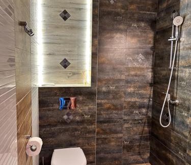 Cerveny Klastor House | Cozy Penzión Jolla: Family-Friendly Retreat Awaits You