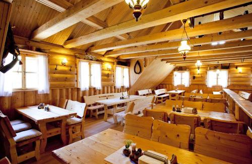Dolny Kubin House | Pet-Friendly Penzión Koliba: Rated 9/10, Family Welcoming
