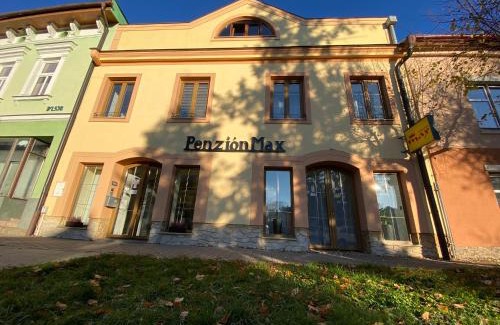 Kezmarok House | Pet-Friendly Penzión Max Kežmarok with 9.5/10 Rating