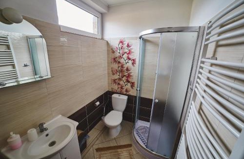 Nizny Slavkov House | Discover Penzión Music: Family-Friendly Stay with Breakfast