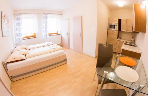 Spisska Stara Ves House | Top-Rated Guest House Tri Koruny with Hot Tub & Breakfast