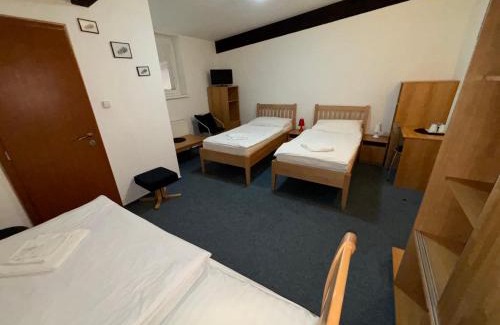 Kavecany House | Pet-Friendly Retreat at Penzión ZOO Pod Hrešnou