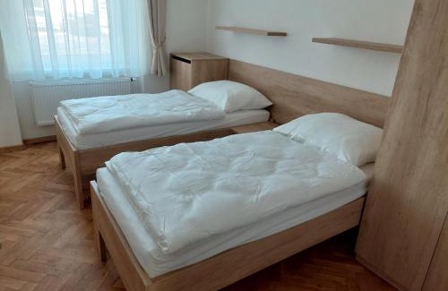 Vysoke Myto House | Family-Friendly Stay at Penzion ČESKÁ FARMA, Rated 8.3/10