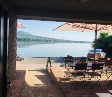Strachotin House | Penzion Šedivý: Guest Rated 9/10 with Family-Friendly Breakfast