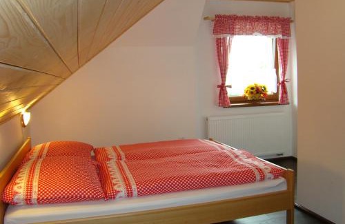 Bocanovice House | Discover Comfort at Penzion a restaurace U Maryny
