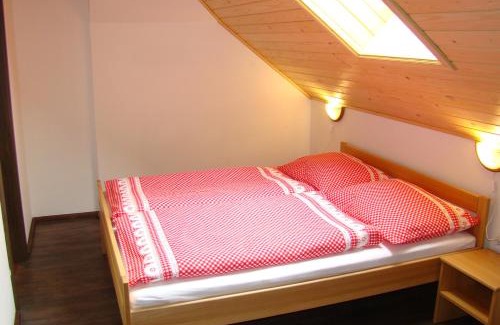 Bocanovice House | Discover Comfort at Penzion a restaurace U Maryny