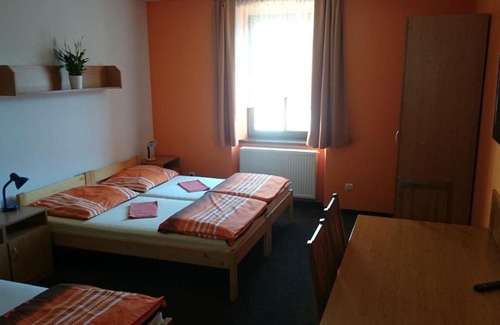 Volyne House | Pet-Friendly Retreat at Penzion a restaurace U Pošů