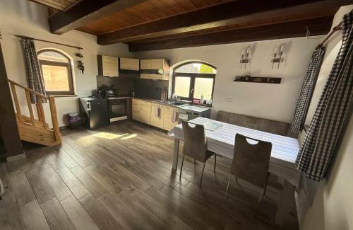 Trsice Apartment | Guest Rated 9.6: Penzion - Apartman Přestavlky Awaits You