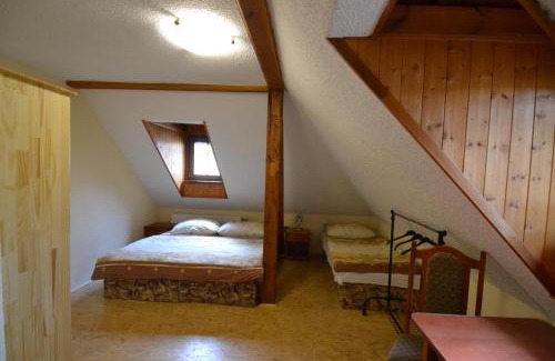 Stare Krecany House | Pet-Friendly Retreat at Penzion "U Krkovičky" - Guest Rated 8/10