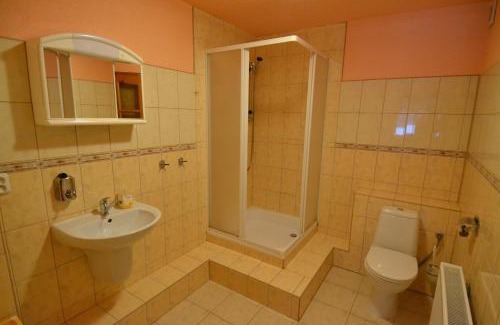 Stare Krecany House | Pet-Friendly Retreat at Penzion "U Krkovičky" - Guest Rated 8/10