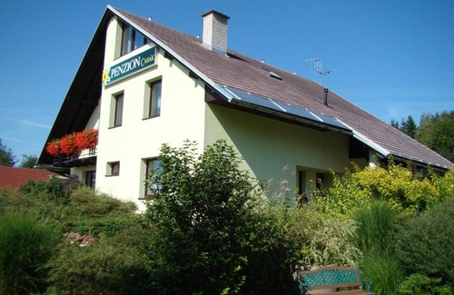Vrchlabi House | Experience Penzion Cabák: Oceanfront Haven with Pool