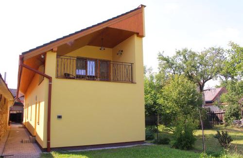 Spisske Podhradie House | Child-Friendly Retreat at Penzion Chalupka II with Hot Tub
