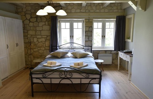Sedlec House | Discover Penzion Dobré časy: Family and Pet-Friendly Retreat