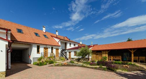 Mikulcice Apartment | Top-Rated Child-Friendly Stays at Penzion Folklór na Gruntě