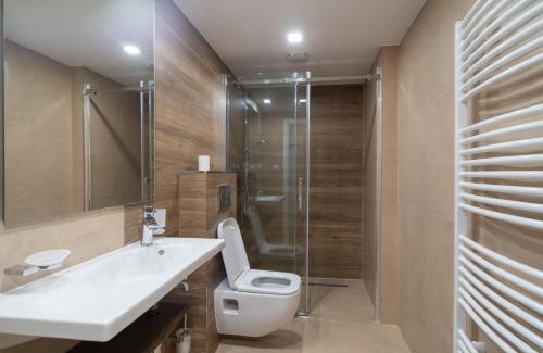 Roznov Pod Radhostem House | Oceanfront Penzion Hradisko: Guest Rated 9.1, Family-Friendly