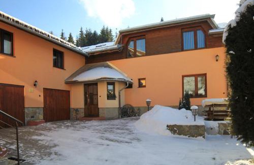 Habovka House | Family-Friendly Retreat at Penzion Ján Awaits You