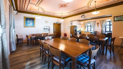 Stara Ves Apartment | Family-Friendly Penzion Johannes in Rýmařov - Stará Ves