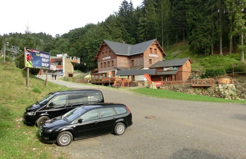 Rokytnice nad Jizerou House | Guest Rated 10/10: Penzion Kaminek with Hot Tub & Kitchen