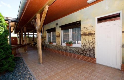 Pasohlavky House | Pet-Friendly Escape at Penzion Kometa - Rated 9/10!