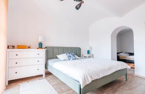 Zalhostice House | Discover Penzion Labská Vyhlídka with Oceanfront Views