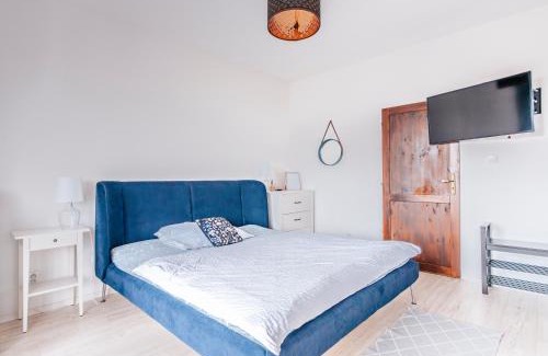 Zalhostice House | Discover Penzion Labská Vyhlídka with Oceanfront Views