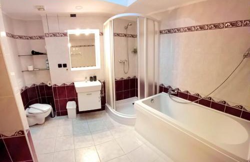 Litomerice House | Charming Penzion Laterna: Family-Friendly with Top Ratings