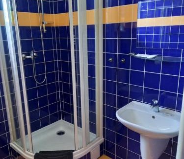 Decin House | Family-Friendly Stay at Penzion Lokotka Děčín – 8.1/10 Rating